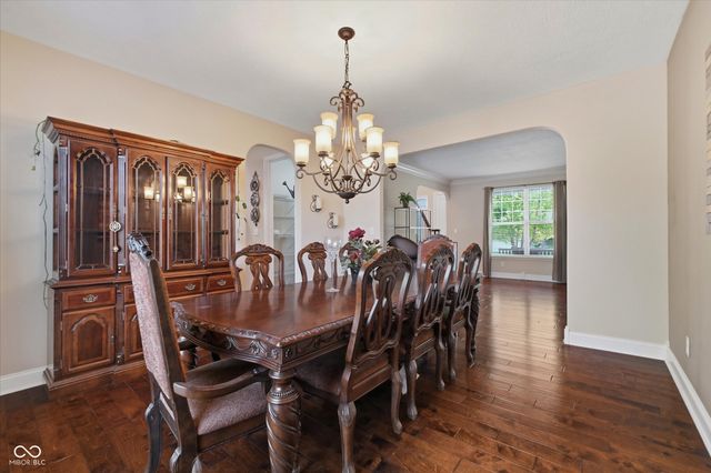 2540 Wineland Creek Drive, Carmel, IN 46074