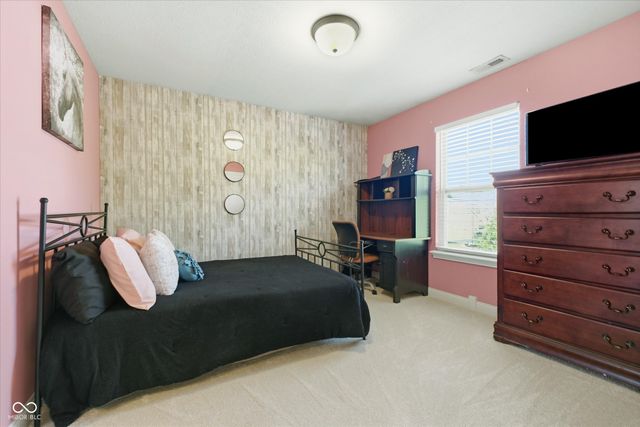 2540 Wineland Creek Drive, Carmel, IN 46074