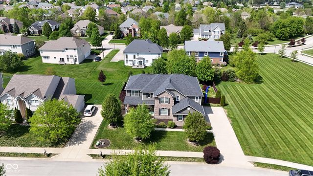 2540 Wineland Creek Drive, Carmel, IN 46074