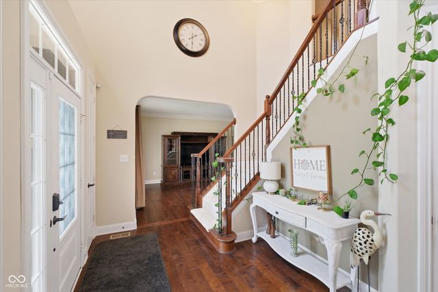 2540 Wineland Creek Drive, Carmel, IN 46074