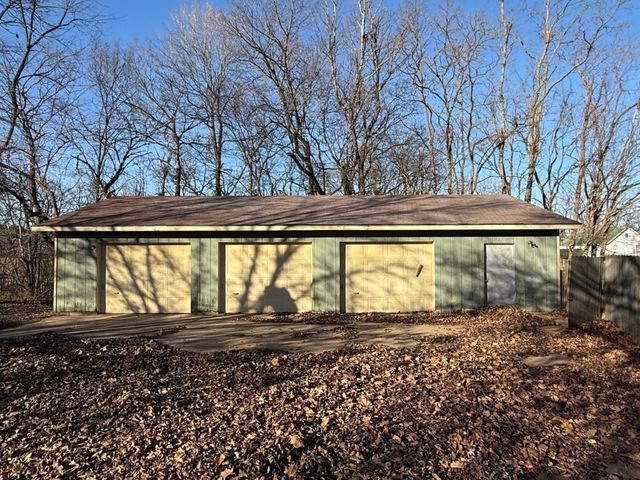 503 Madison Street, Huntsville, AR 72740