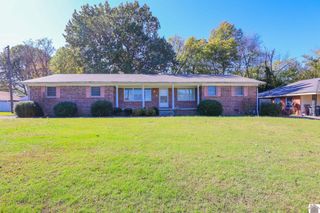 729 W Jefferson St, Paducah, KY 42001