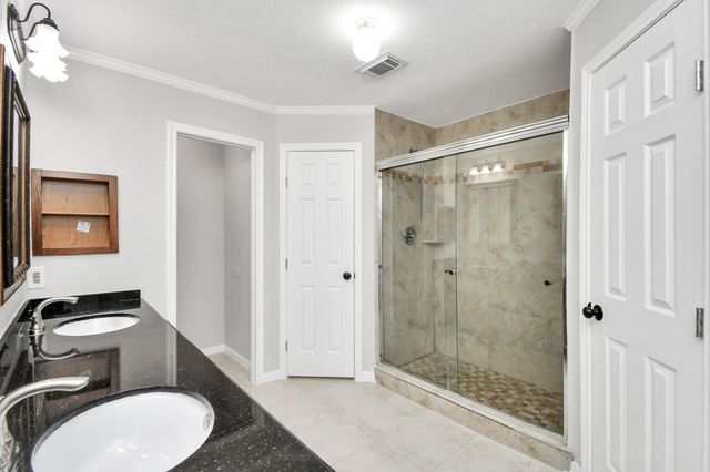 315 Muirwood Lane, Sugar Land, TX 77498