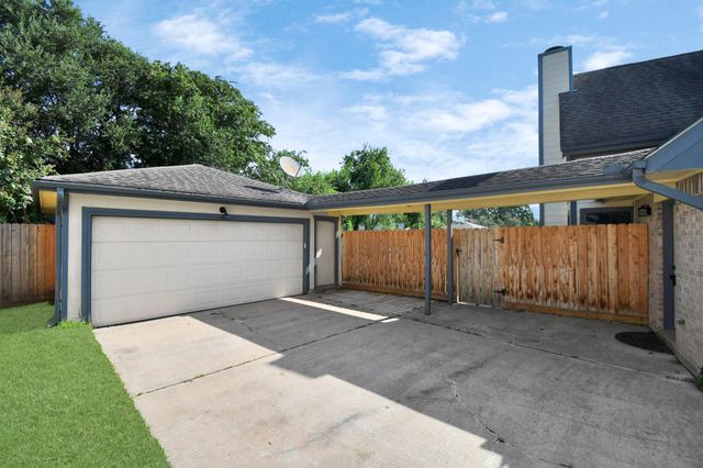 315 Muirwood Lane, Sugar Land, TX 77498