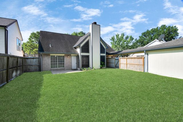 315 Muirwood Lane, Sugar Land, TX 77498