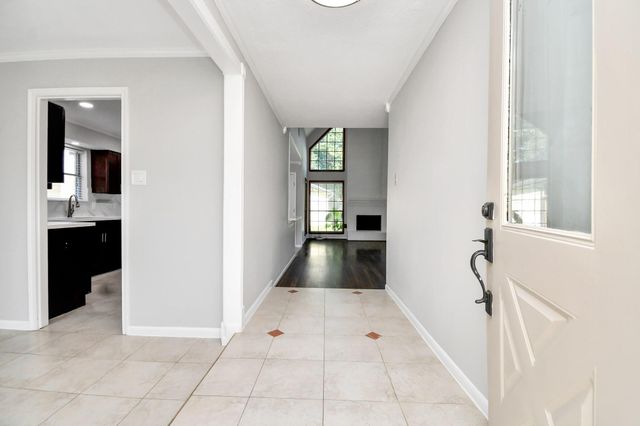 315 Muirwood Lane, Sugar Land, TX 77498