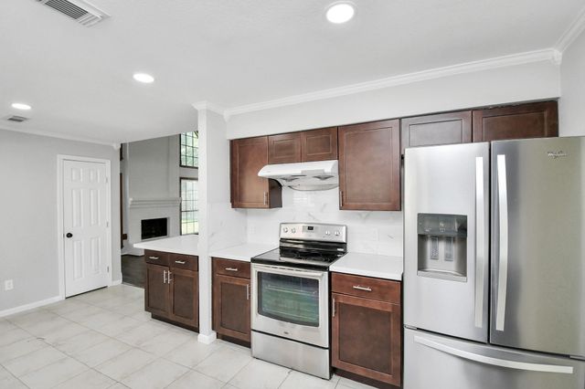 315 Muirwood Lane, Sugar Land, TX 77498