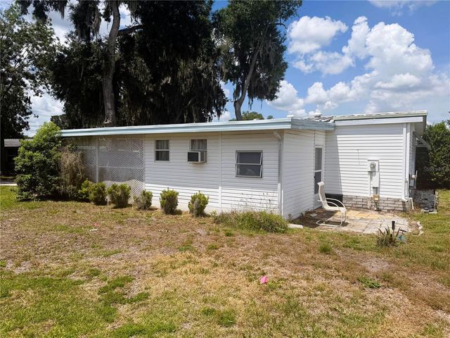 209 JACARANDA DRIVE, Leesburg, FL 34748