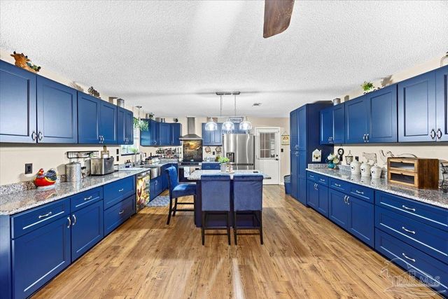 5637 Camellia Ave, Milton, FL 32570