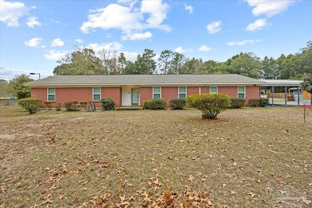 5637 Camellia Ave, Milton, FL 32570