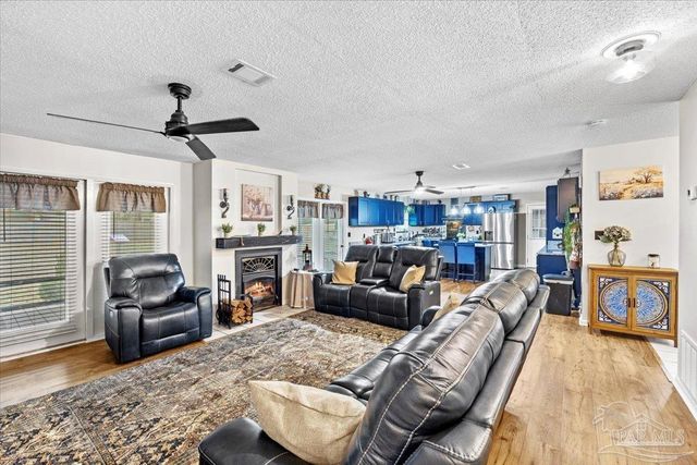 5637 Camellia Ave, Milton, FL 32570