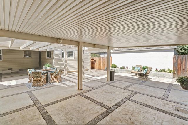 5506 C St, Sacramento, CA 95819