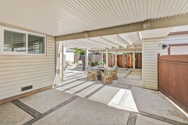 5506 C St, Sacramento, CA 95819