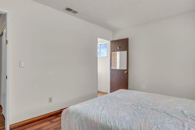 4053 Bairnsdale Way, Sacramento, CA 95826