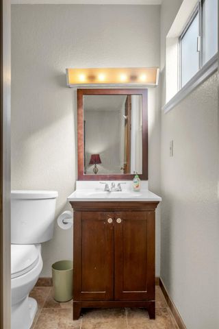 4053 Bairnsdale Way, Sacramento, CA 95826