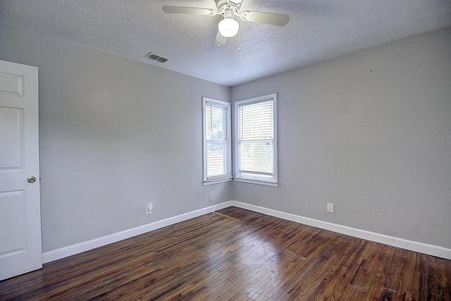 1629 Green Grove Dr, Corpus Christi, TX 78415