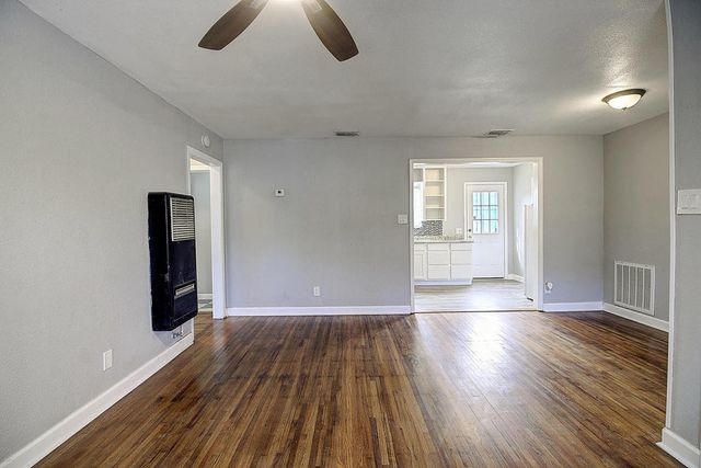 1629 Green Grove Dr, Corpus Christi, TX 78415