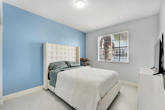 250 NE 3rd Avenue 1317, Delray Beach, FL 33444