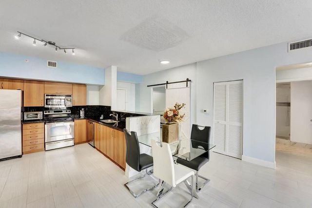 250 NE 3rd Avenue 1317, Delray Beach, FL 33444