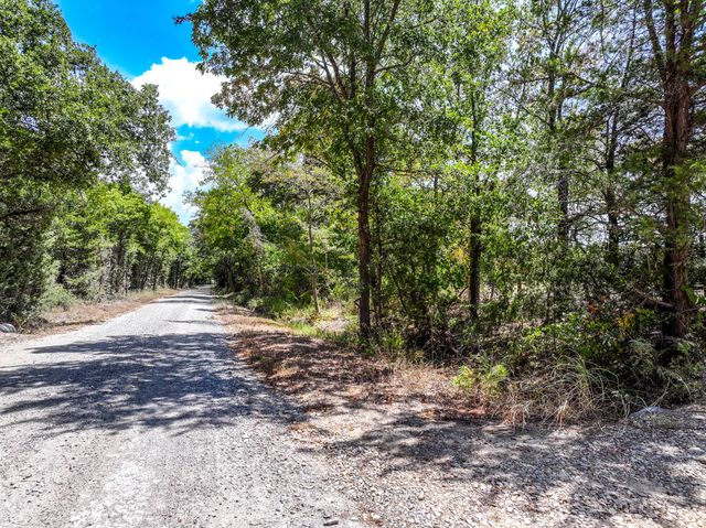 000 County Road 2615, Ivanhoe, TX 75447