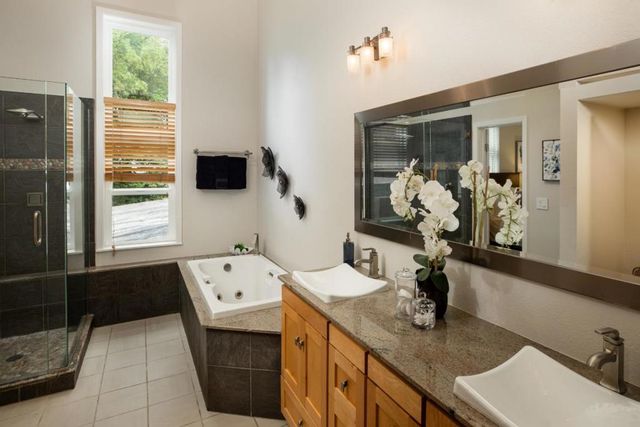 215 Marty Road, Los Gatos, CA 95033