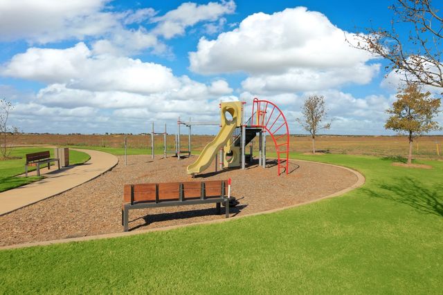 7728 Dibble Avenue, Joshua, TX 76058