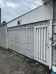 1180 E Vernon, Los Angeles, CA 90011