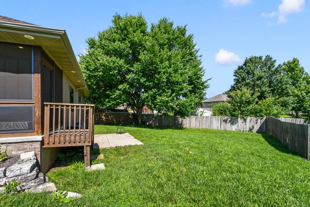 3193 W Grandview Street, Springfield, MO 65803