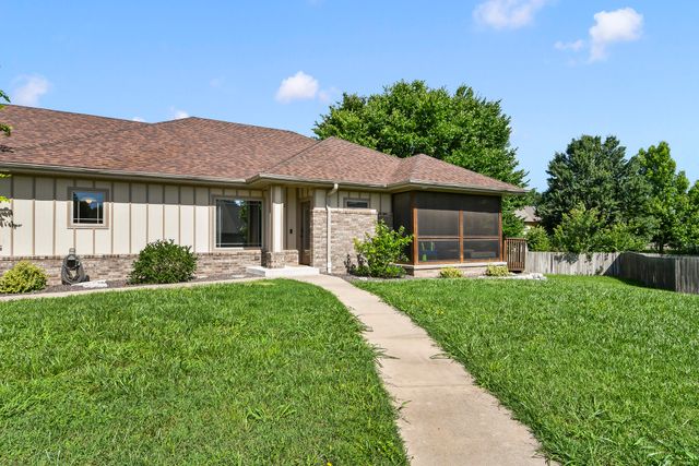 3193 W Grandview Street, Springfield, MO 65803