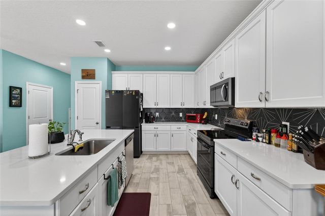 10908 QUICKWATER COURT, Riverview, FL 33569