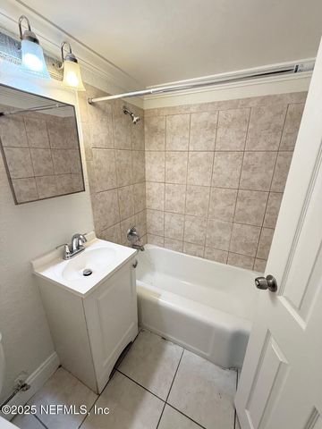 311 W ASHLEY Street 1412, Jacksonville, FL 32202