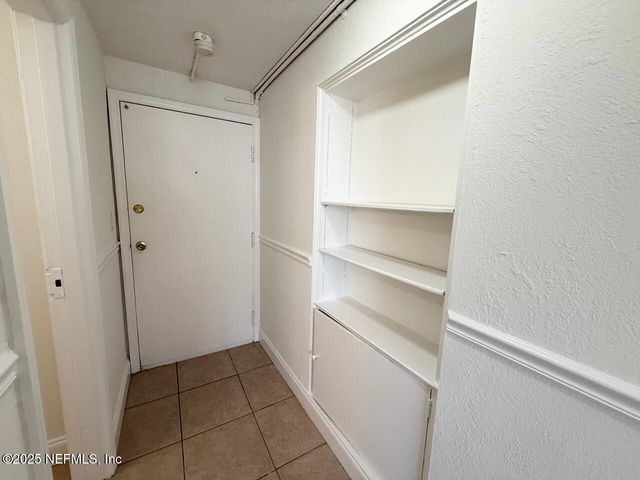 311 W ASHLEY Street 1412, Jacksonville, FL 32202