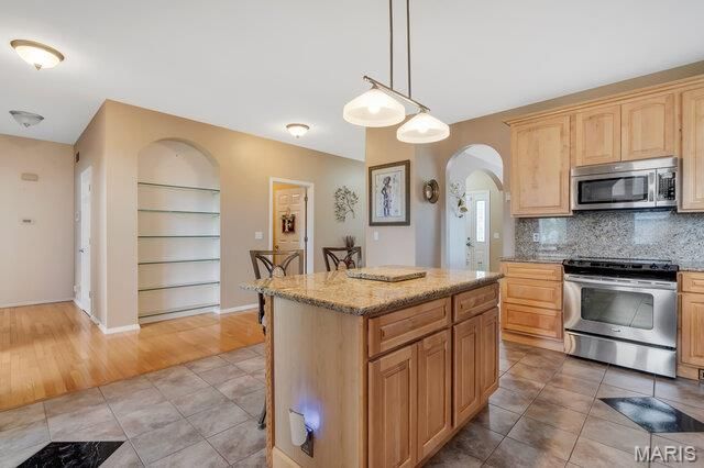 1036 Saratoga Springs Court, Unincorporated, MO 63034