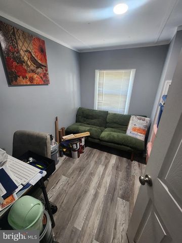 202 FLORIDA AVE, Williamstown, NJ 08094