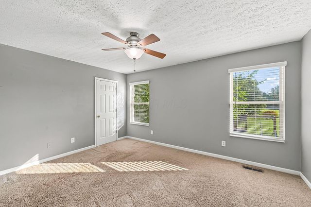 76 Lantern Chase Drive, Delaware, OH 43015