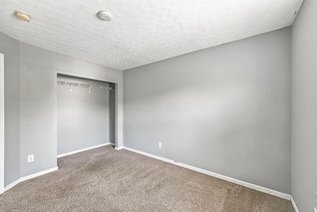 76 Lantern Chase Drive, Delaware, OH 43015