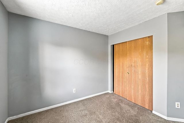 76 Lantern Chase Drive, Delaware, OH 43015