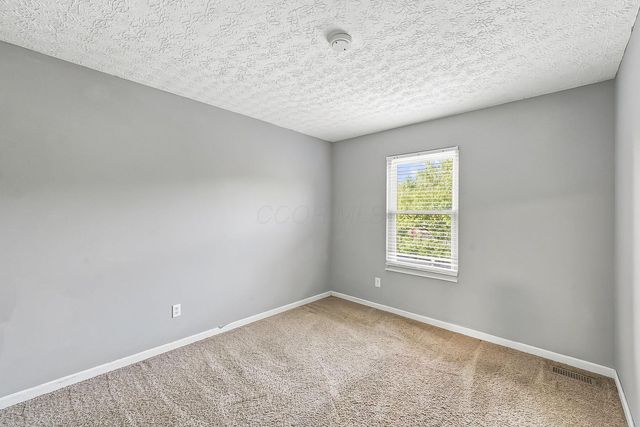 76 Lantern Chase Drive, Delaware, OH 43015
