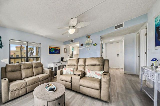 3100 OCEAN SHORE BOULEVARD 101, Ormond Beach, FL 32176
