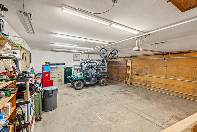 235 S Golfwood Dr E, Pueblo West, CO 81007