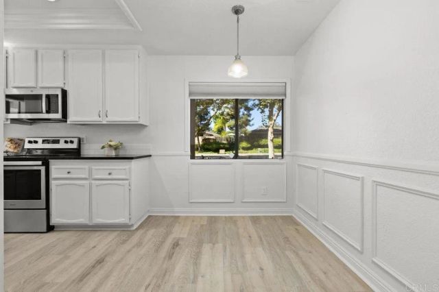 966 Lupine Hills Drive 64, Vista, CA 92081