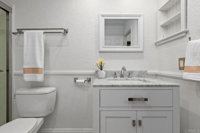 966 Lupine Hills Drive 64, Vista, CA 92081