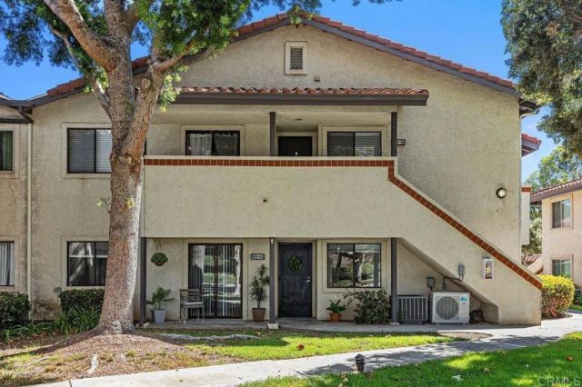 966 Lupine Hills Drive 64, Vista, CA 92081