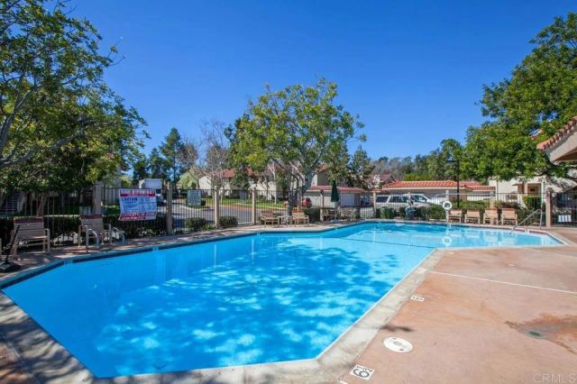 966 Lupine Hills Drive 64, Vista, CA 92081