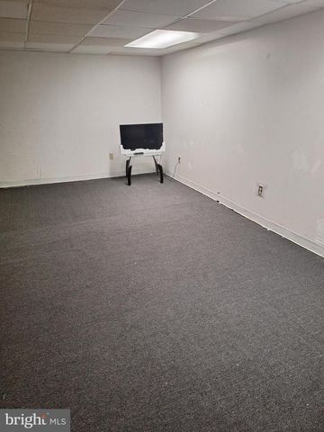 526 W FRANKLIN ST, Hagerstown, MD 21740