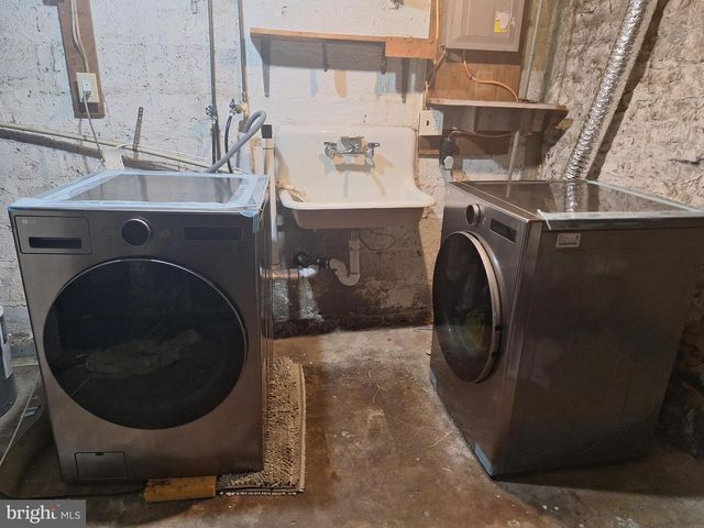 526 W FRANKLIN ST, Hagerstown, MD 21740