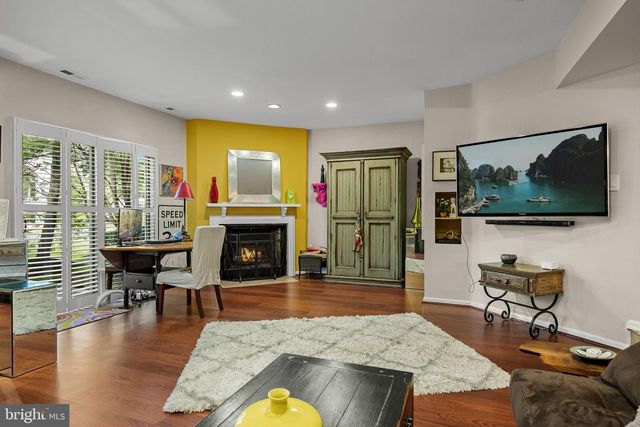 1410 CHANTICLEER, Cherry Hill, NJ 08003