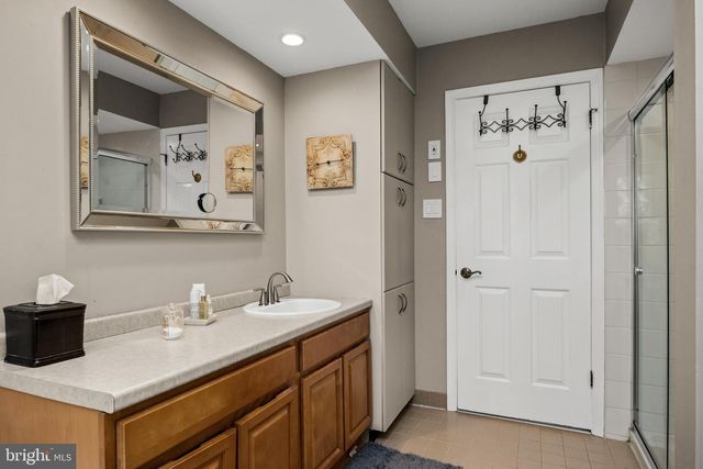 1410 CHANTICLEER, Cherry Hill, NJ 08003
