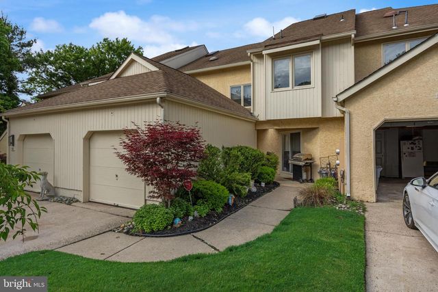1410 CHANTICLEER, Cherry Hill, NJ 08003