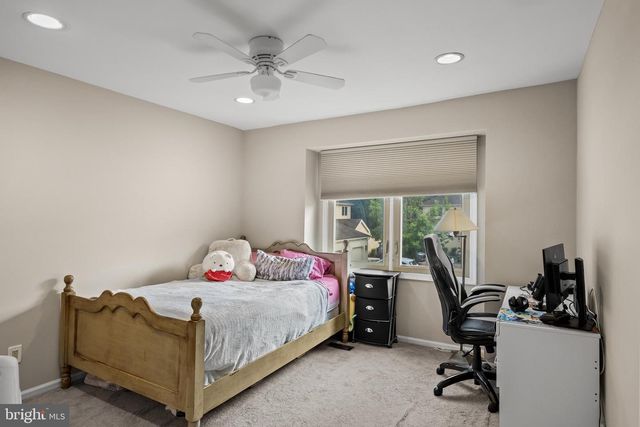 1410 CHANTICLEER, Cherry Hill, NJ 08003